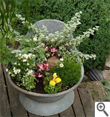 Jardini&egrave;re en zinc