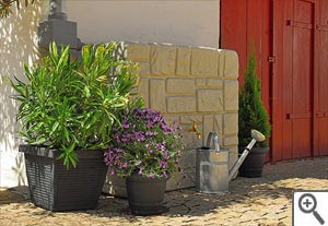 R&eacute;cup&eacute;rateur d'eau aspect mur