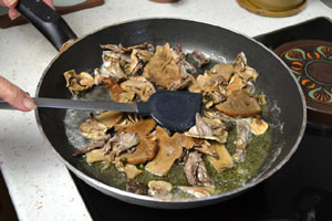 Faire sauter les champignons