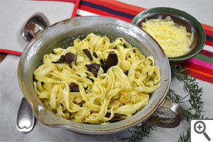 Tagliatelles aux champignons et au safran : pr&ecirc;t &agrave; d&eacute;guster !