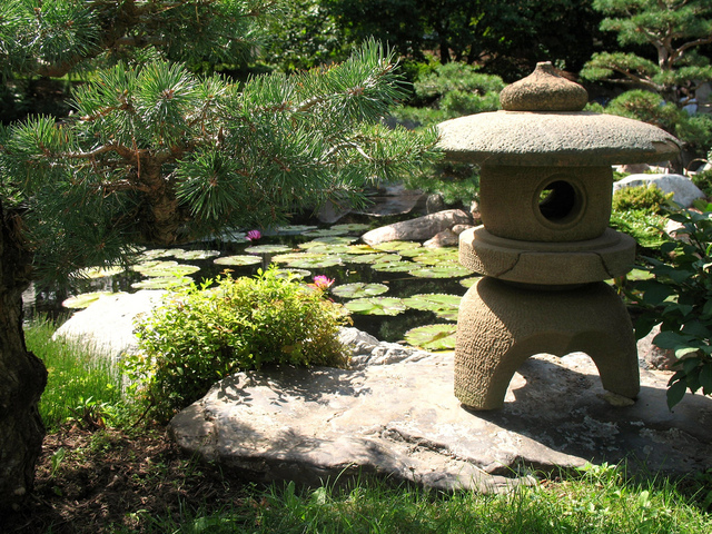 lanterne toro jardin japonais