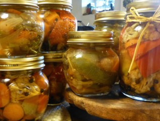 Conserves de légumes au vinaigre : pickles