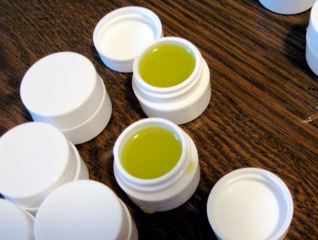 Baume maison à l'arnica