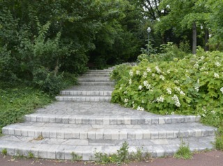 Escalier en béton décoré