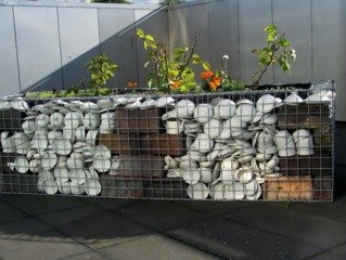 Bac en gabion sur une terrasse