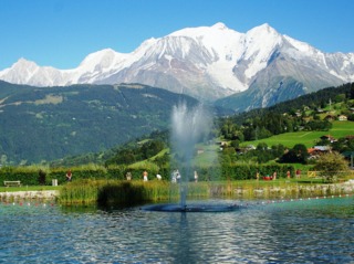 Plan d'eau Biotope de Combloux : une piscine écologique