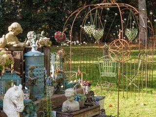 Domaine de Chantilly - stand brocante