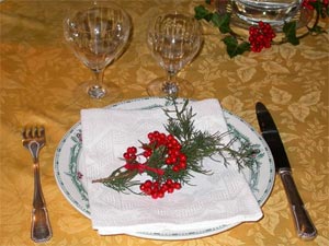 touche de rouge et vert pour table de noël