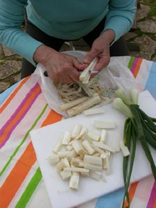 Peler les asperges