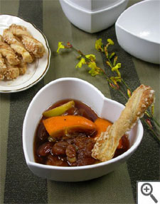 Coupes de fruits secs au vin rosé
