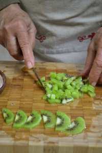 Découper le kiwi