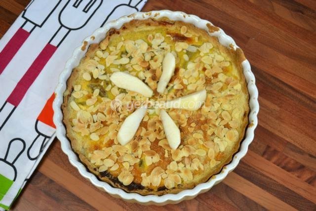 Tartes aux poires et au chocolat
