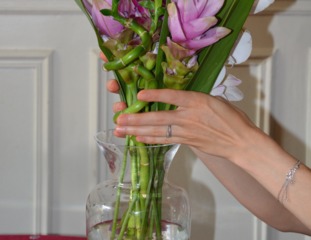 Bouquet de fleurs : renouvellement de l'eau