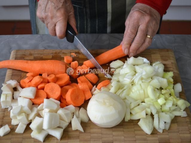 Emincer les légumes