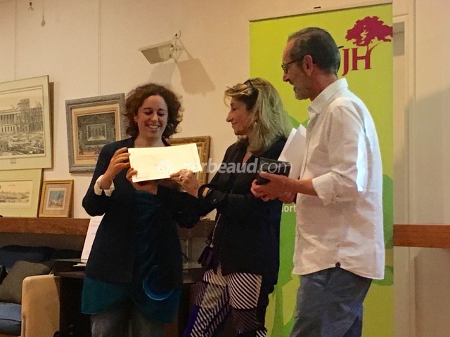 Remise du prox Saint Fiacre à Nolwenn Allain-Benmeziane (Ed. Petit Génie)