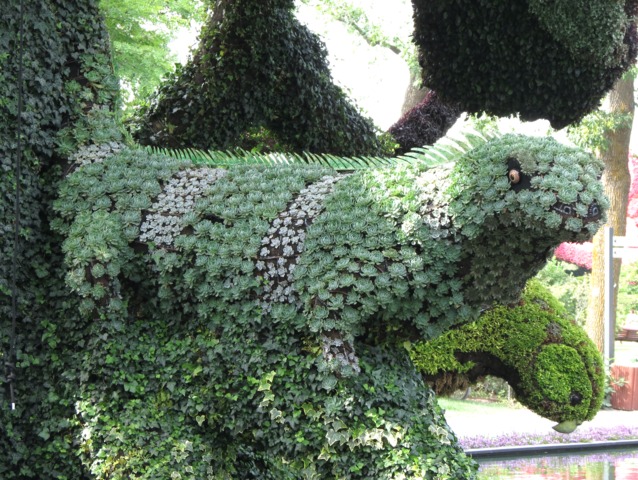 Iguane en mosaïculture 3D