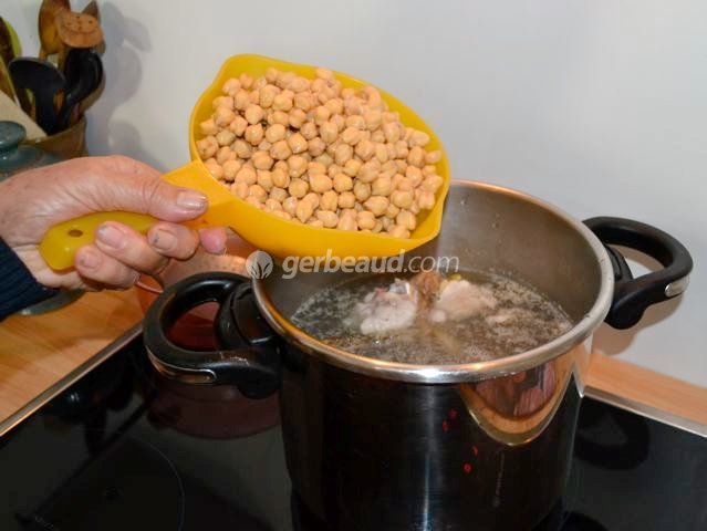 Ajout des pois-chiches