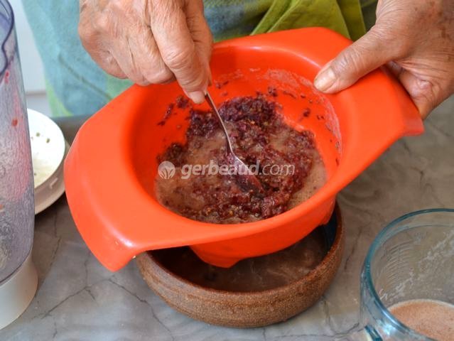 Préparation du jus de raisin