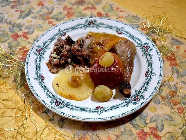 Portion de pintade aux trois fruits