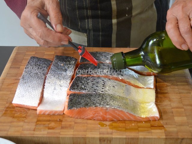 Badigeonnage de la peau des saumons