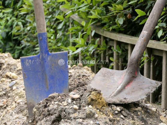 Pelle de jardin légère et manuelle, outil de jardinage pour creuser et