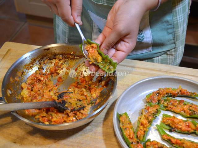 On farcit les piments