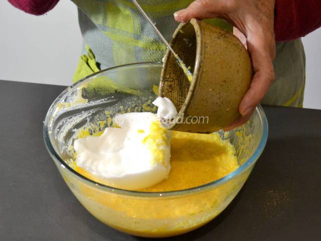 Incorporation des blancs en neige