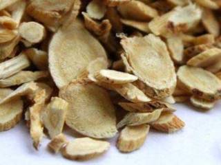 Racine d'astragale pour tisane