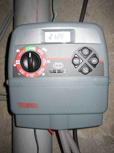 Programmateur d'arrosage multi-voies