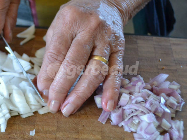 Découpe de l'échalote