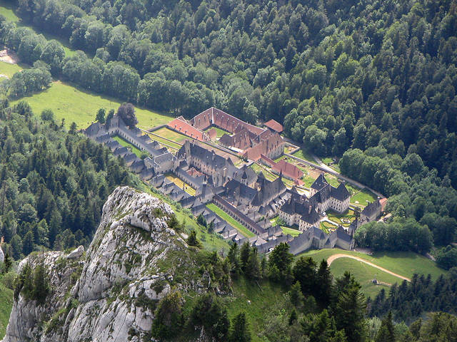 cliquez pour voir la suite Grande Chartreuse
