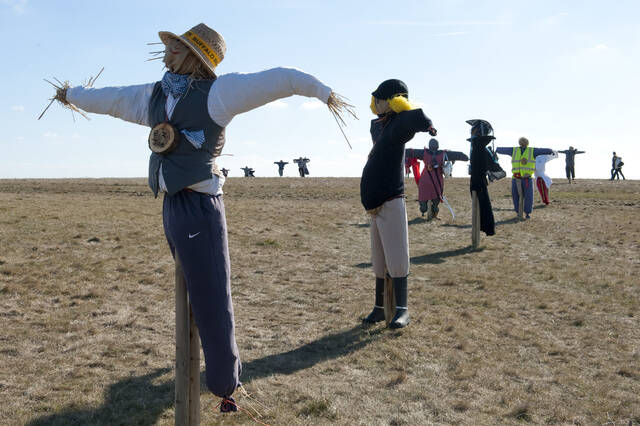 Armée d'épouvantails dans l'Essex (Angleterre)