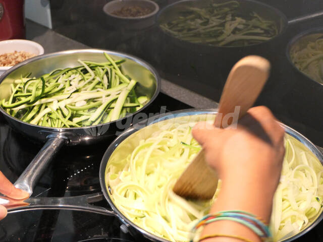 Cuissson des courgettes à feu vif