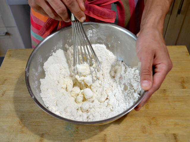 Préparation du crumble