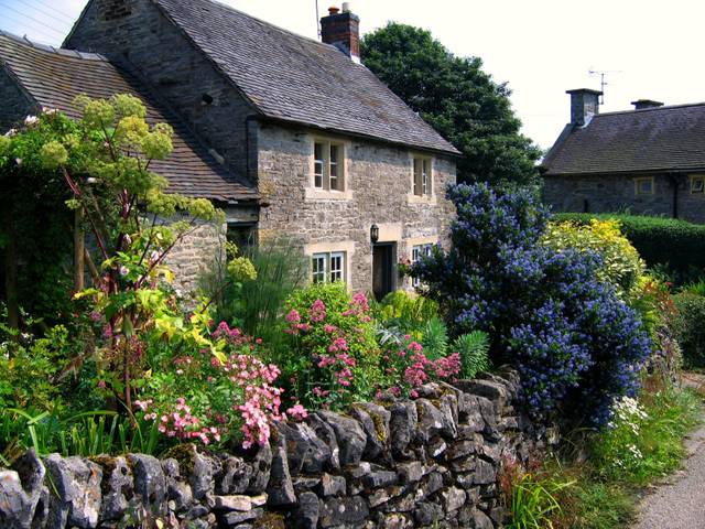 Un jardin de cottage : composition, choix des plantes