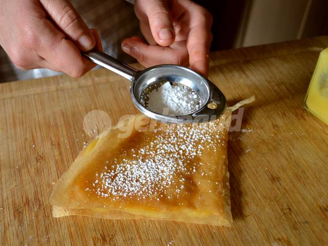 Saupoudrage final au sucre glace