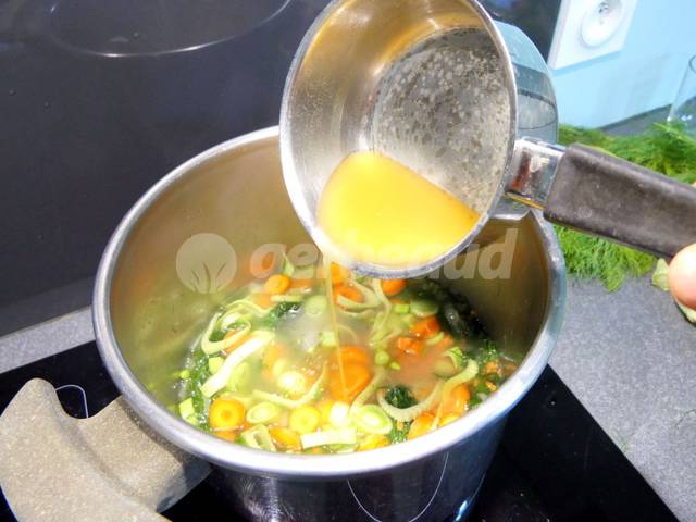 Incorporation du bouillon