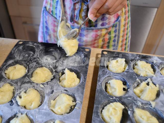 Répartition dans les moules
