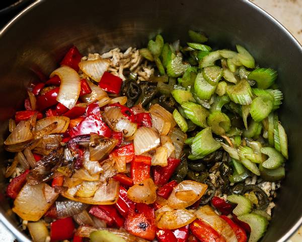 Poivrons et autres légumes rapidement sautés