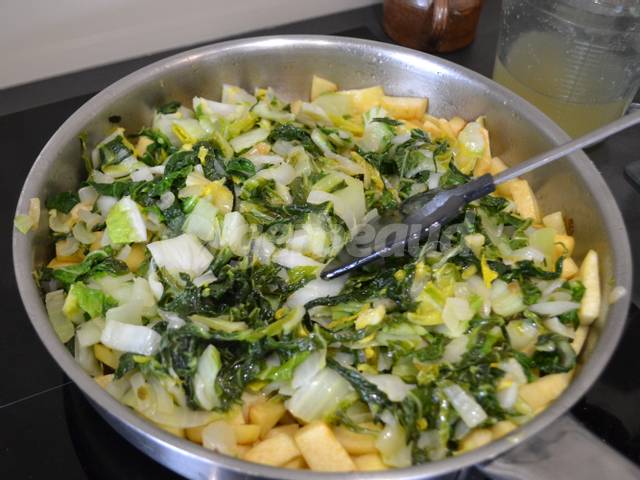 Mélange et fin de cuisson après ajout du bouillon