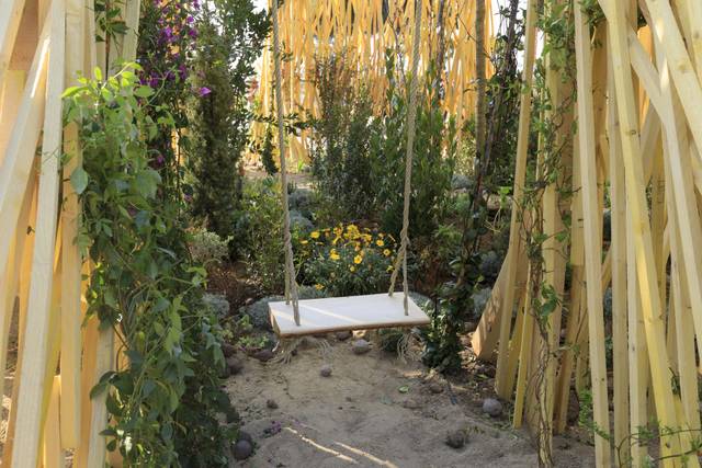 Au dessus des immortelles