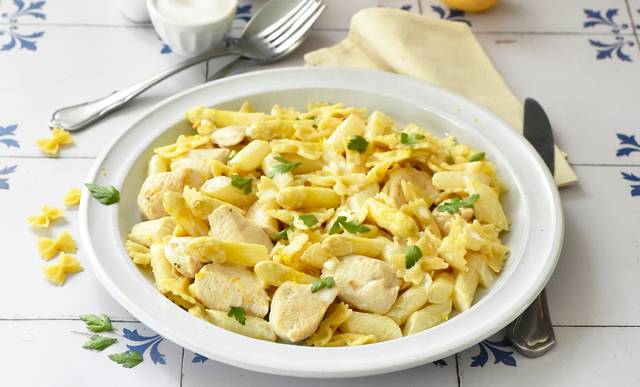 Pâtes aux asperges et au poulet