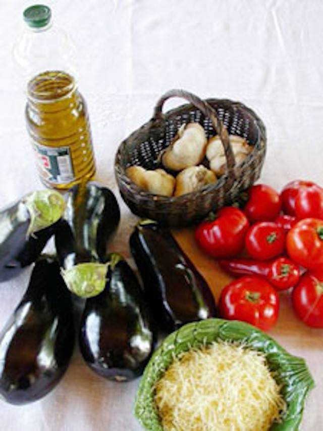 Ingrédients pour aubergine à la provençale