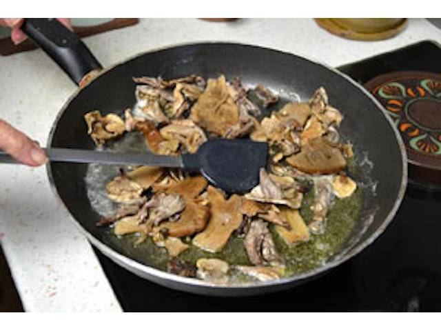 Faire sauter les champignons