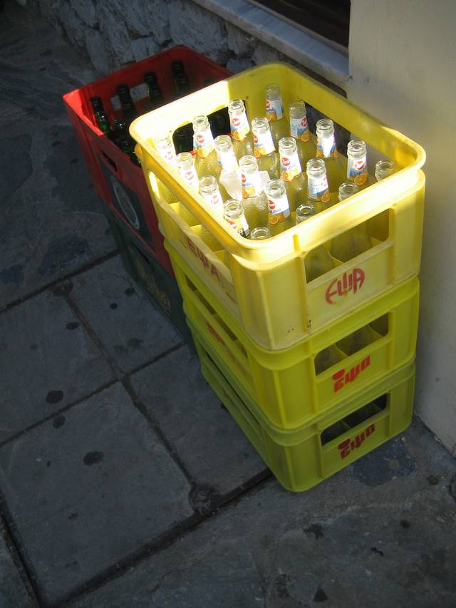 Bouteilles en verre consignées