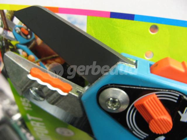 Sécateur à enclume