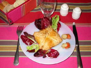 Petit panier feuilleté au poireau et noix de St Jacques