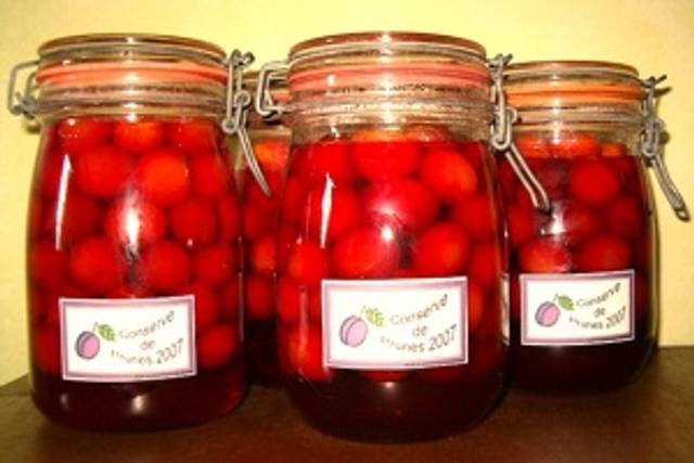 Conserves de prunes - Bocaux