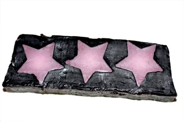 Moulage de petits savons maison