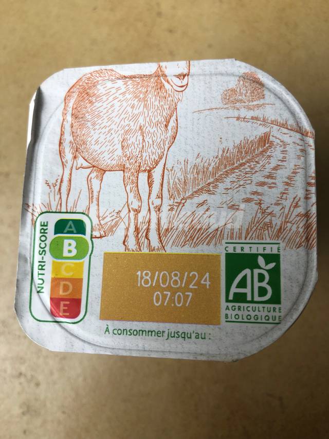 DLC sur pot de yaourt (date limite de consommation)